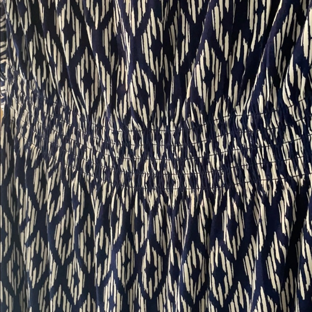 Blue and white patterned dress - Picture 6 of 6